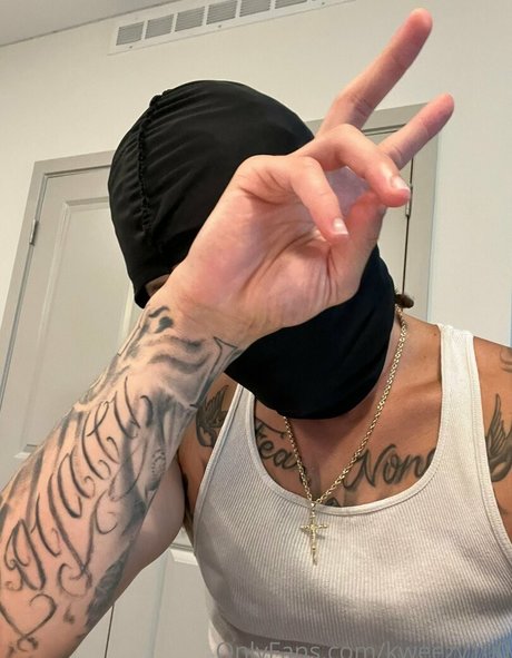 kweezy100 top profile image