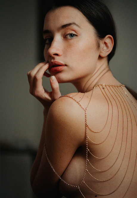 Nikolay Ivanov Photographer ヌードモデル 画像