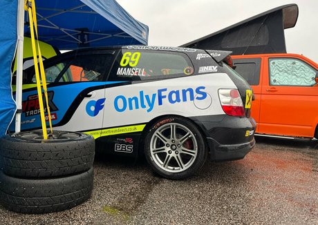 mansellracing かわいいモデル 写真