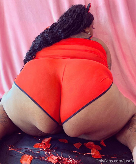 justfat スターセックス 写真