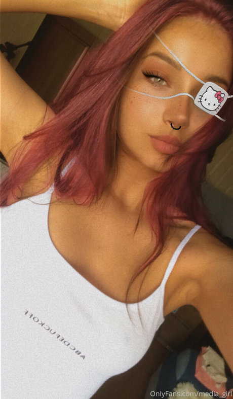 media girl モデル 写真