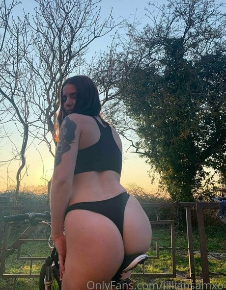 jilliansamxo セクシー女優 画像