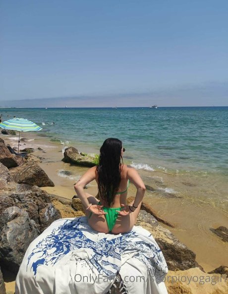 scorpioyogagirl 素敵なポルノスター 写真
