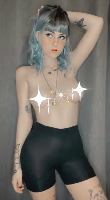 couldntbecleo 独占女優 写真