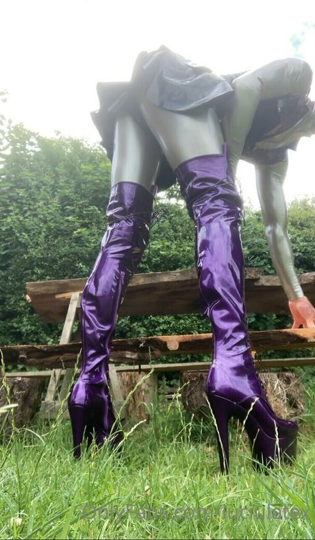 luciulatex スター xxx 画像
