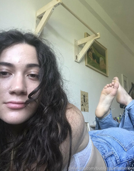 bubblegumbabefeet HDポルノスター 写真