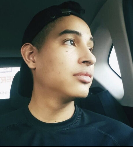 Danny Perez トップモデル 画像