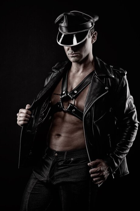 Joel Dixon 美しいポルノスター 写真