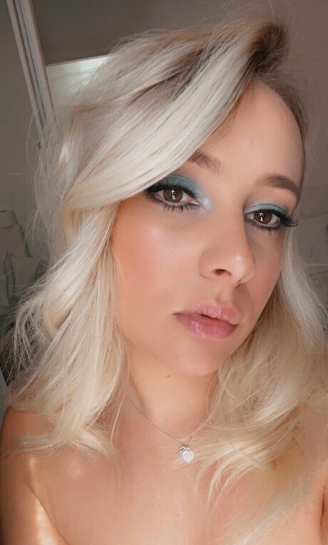Chlo アートスター 画像