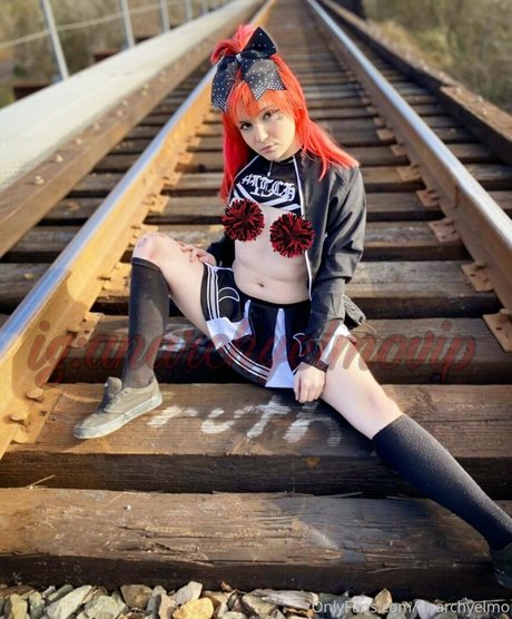 anarchyelmo ポルノスター 写真