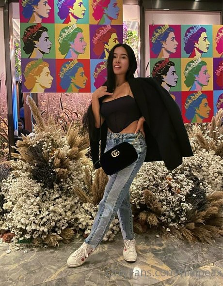 styledbyniki セックスモデル 写真