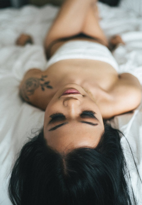 Sarinasong 最高の女優 写真