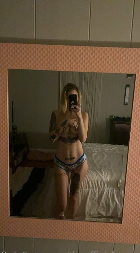 theofficialamandashow セックススター 画像