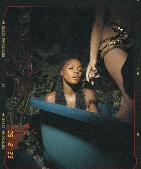 Janelle Jane Monae セクシーなスター アーカイブ