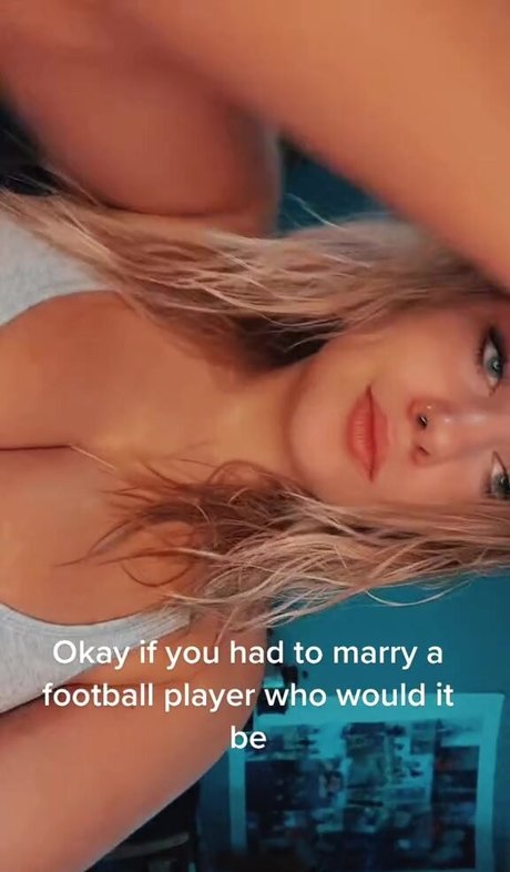 Mackenzie Spohn 美しいスター 写真