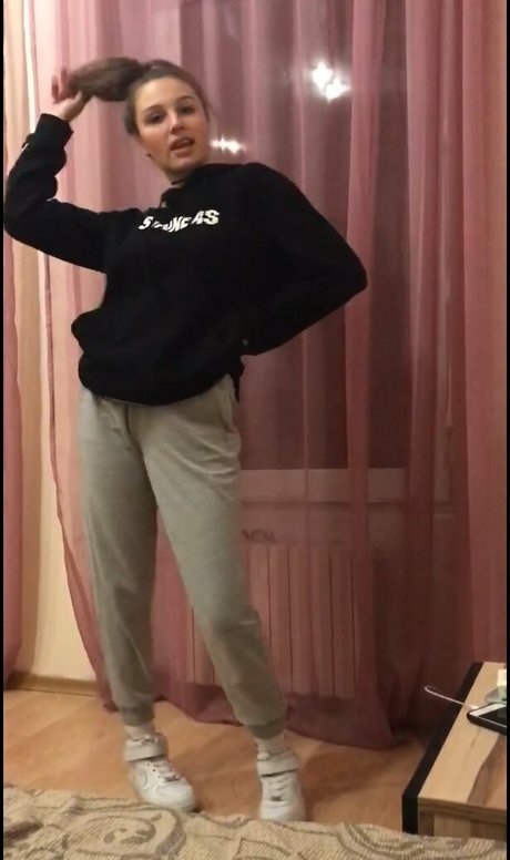 karina raspberry スターセックス 画像