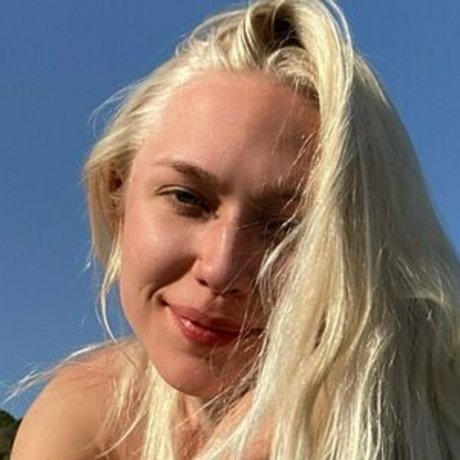 allyssaxx xxx女優 画像