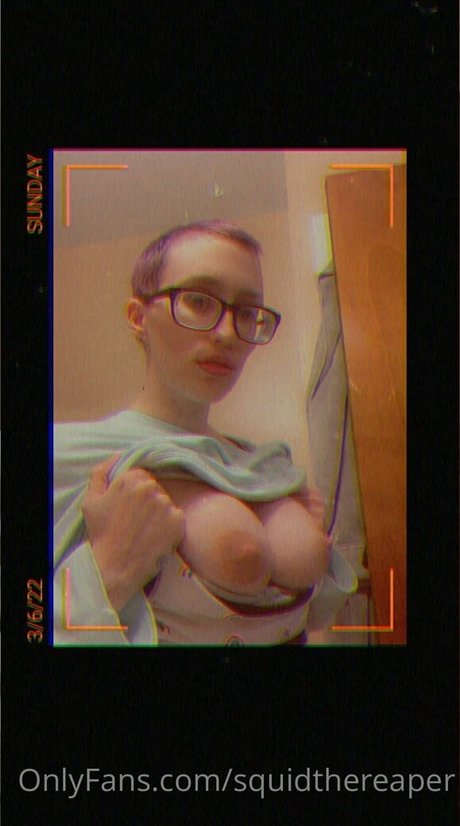 squidthereaper セックス女優 写真
