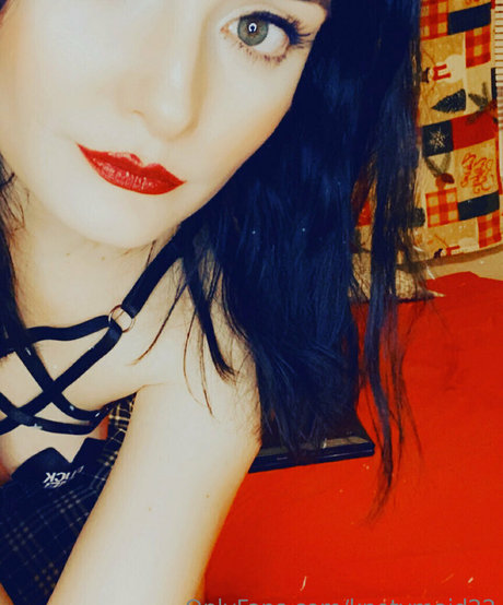 scarlottnyx22 トップモデル 画像