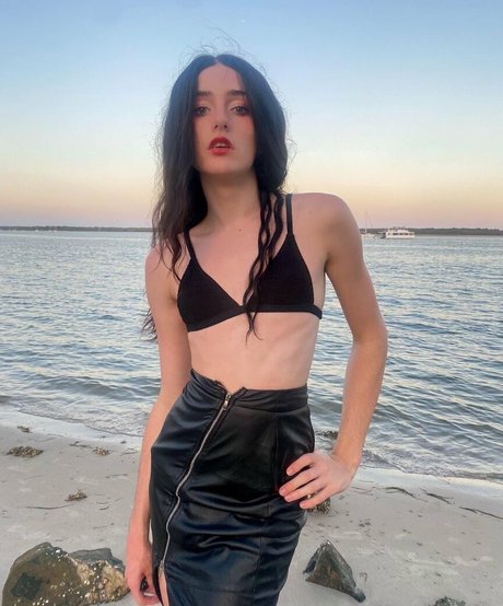 Venus Moorez xxxポルノスター 写真