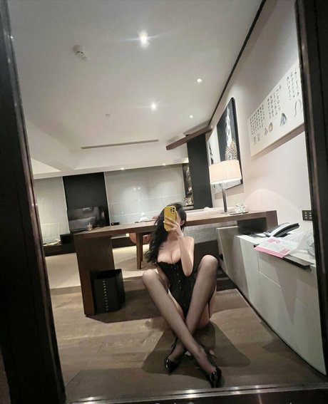 gezheng ポルノスター アート 写真