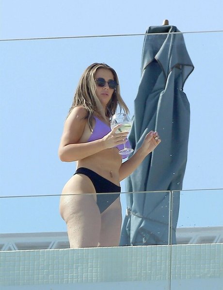 Holly Hagan 独占スター 写真