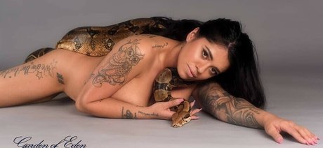Mikayla Dabash トップモデル 写真