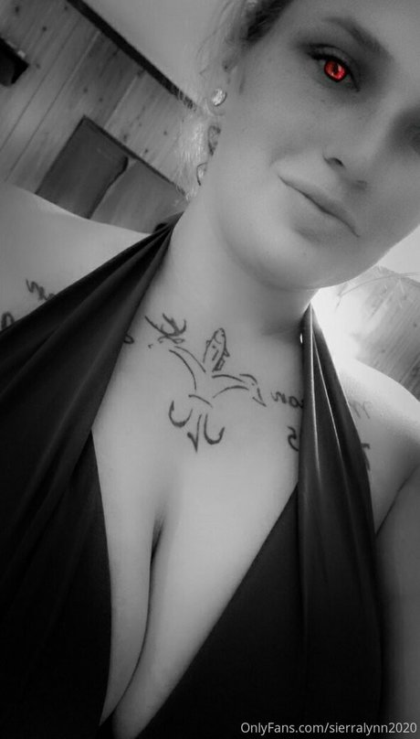 sierralynn2020 裸の女優 画像