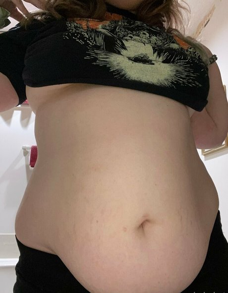 stonedpiglet 独占女優 画像