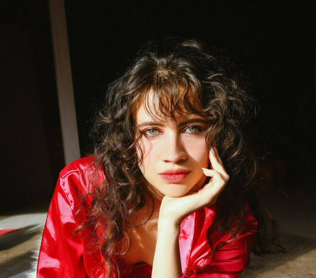 n nixxx セックス女優 写真