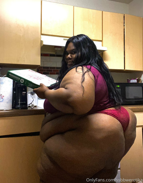 ssbbwerotika 素敵なスター 写真
