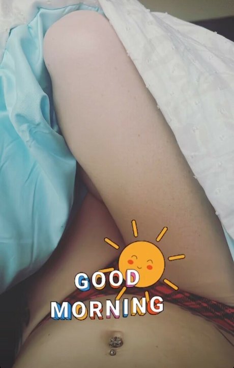 Adriennemariee 高品質モデル 写真