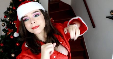 Thiessita ポルノモデル 写真