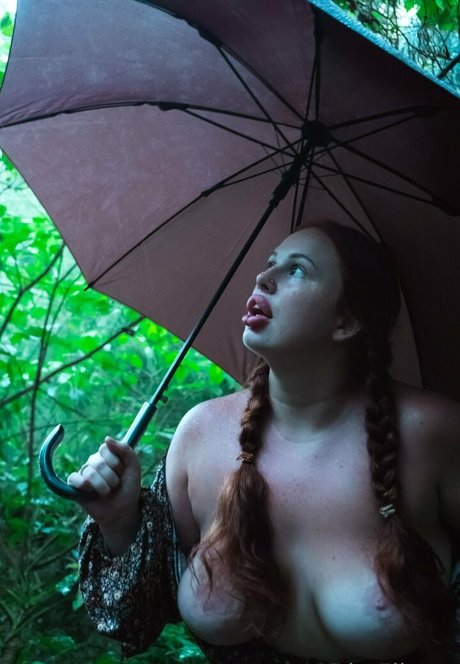 yolaflimes ヌードのポルノスター 写真