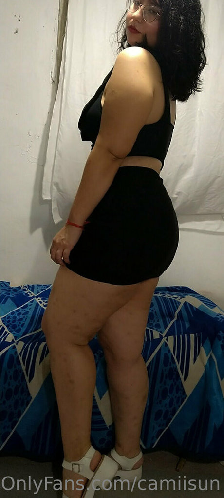 camiisun セクシーなポルノスター 写真