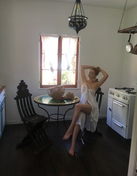Grace Piehl 独占女優 画像