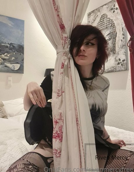 rivenmercyfree 完璧なポルノスター 写真