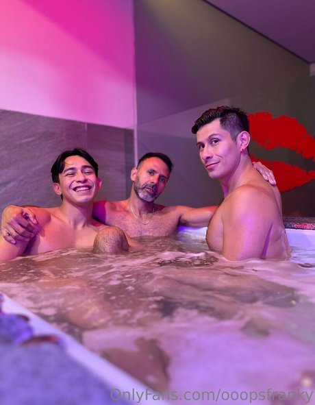ooopsfranky ポルノスター ベスト 写真