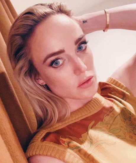 Caity Lotz 可愛い女優 写真