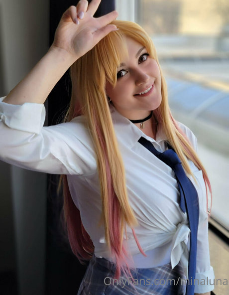 minaluna ポルノスター ヌード 写真