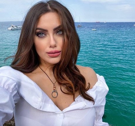 Ylenia Bevelacqua 最高のスター 写真