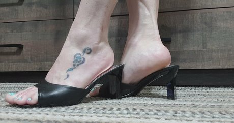laceys muscular calves xxxポルノスター 写真
