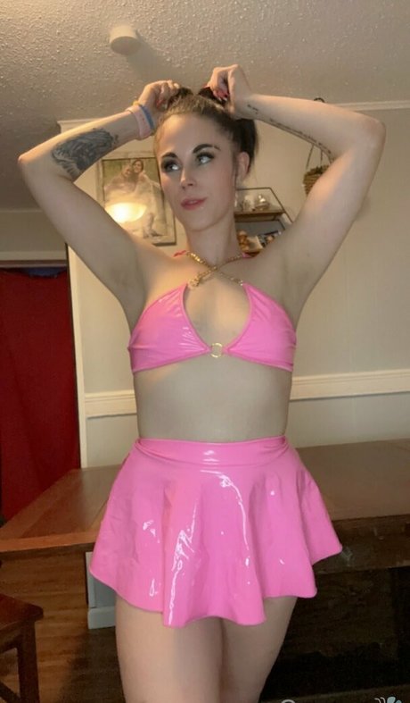 queenbitch1998 トップ女優 写真