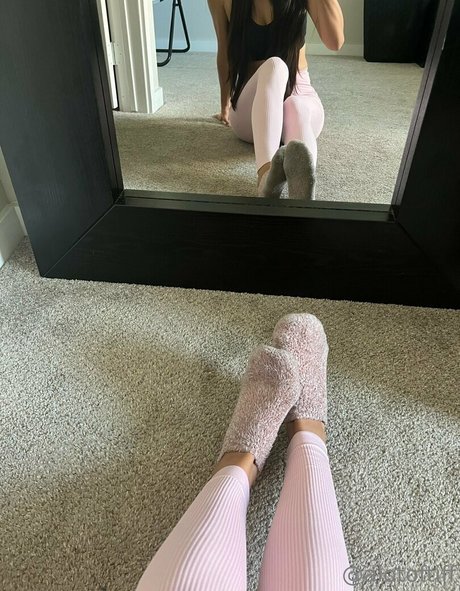 alotoftiff 美しいモデル 写真