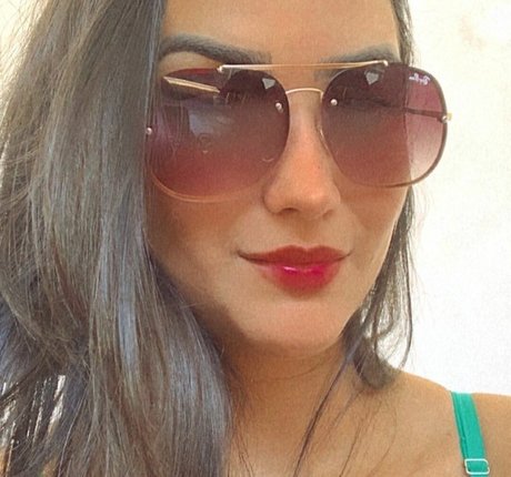 Gabriela Batista Torres ヌード女優 写真