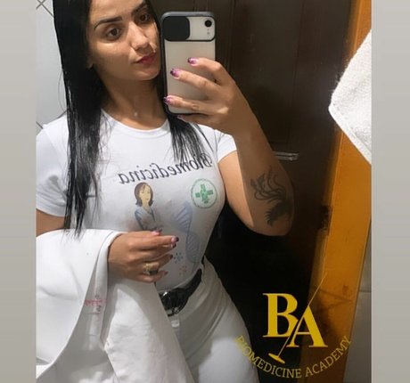 Gabriela Batista Torres ヌードスター ギャラリー