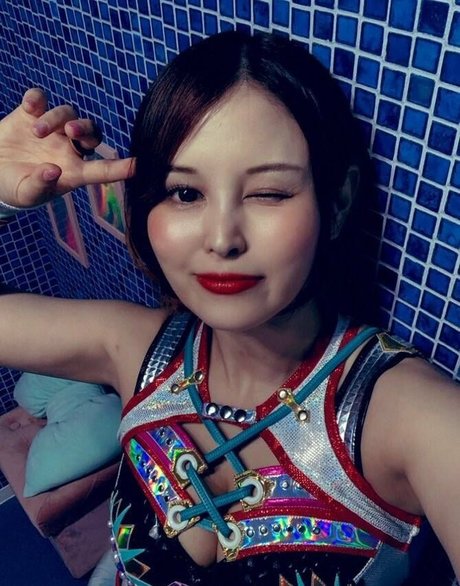 WomenJoshi ポルノスター 素敵 写真