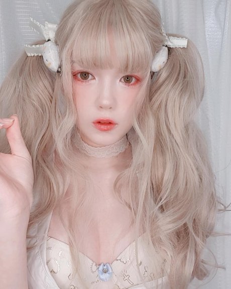 Tsuruko The Alien アダルト女優 画像