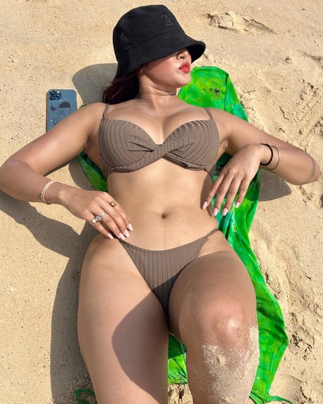 Sofia Ansari ポルノスター セックス 写真
