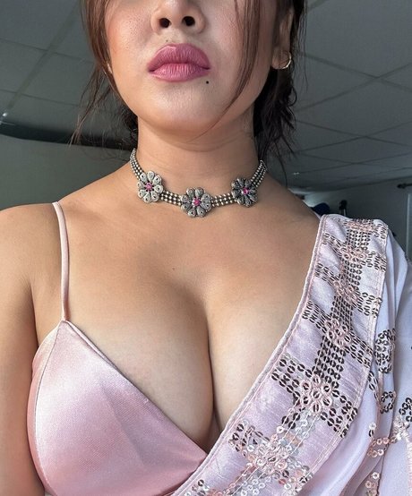 Sofia Ansari HDスター 写真